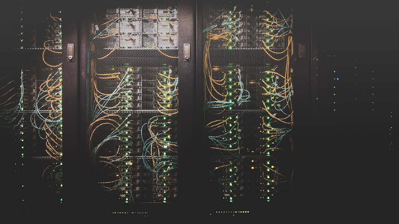 Server room and network infrastructure for system integrations